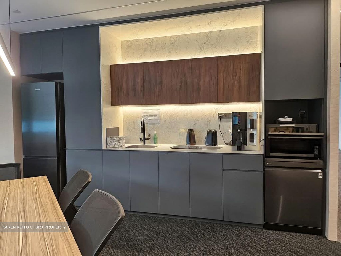 Republic Plaza (D1), Office #576572561